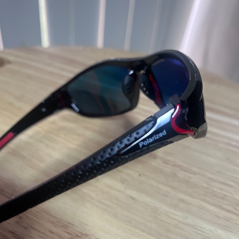 Polarized Sport Sunglasses with Yellow Mirror Lenses Comfort Design - Picture 8 of 10